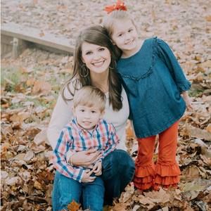 Meet your Posher, Kimberly